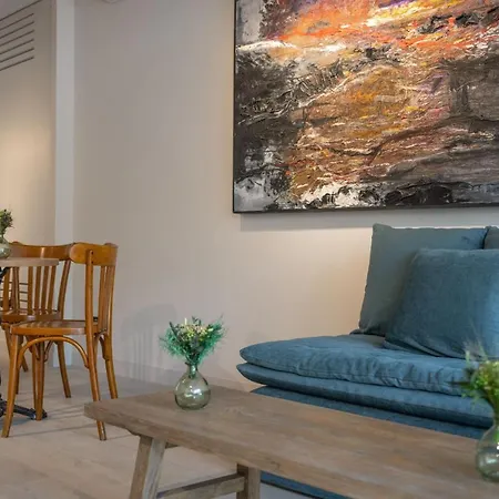 Le Saint-nicolas Hotel 4*