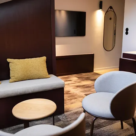 Le Saint-nicolas Hotel 4*