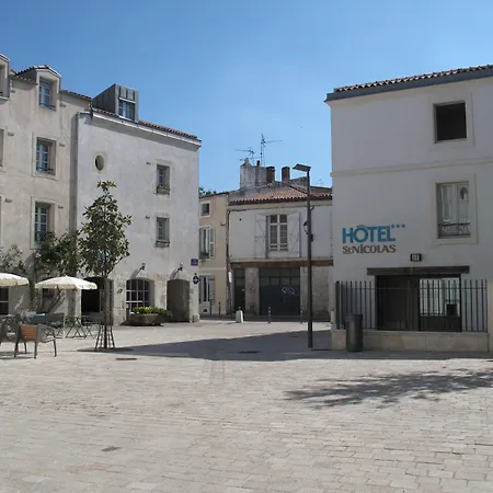 Le Saint-nicolas لا روشيل