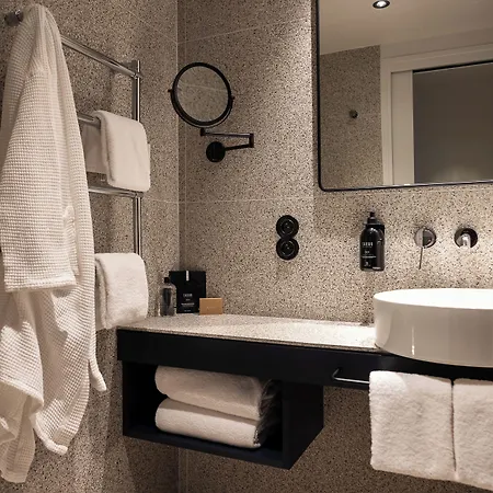 Le Saint-nicolas Szálloda 4*